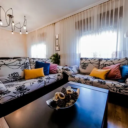 Apartment Apartamento Alvi *